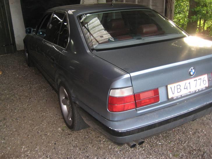 BMW 750 il - 525i gl bil jeg var glad da den var solgt  billede 14