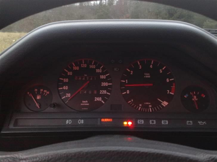 BMW E30 316i SOLGT billede 7