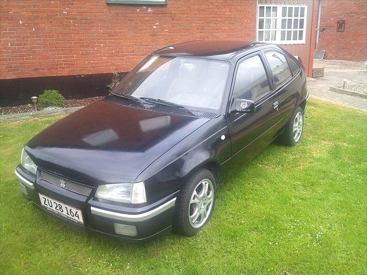 Opel kadett solgt billede 2