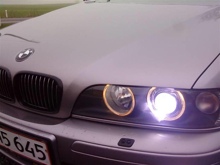 BMW E39 525TDS M5 LOOK SOLGT billede 4