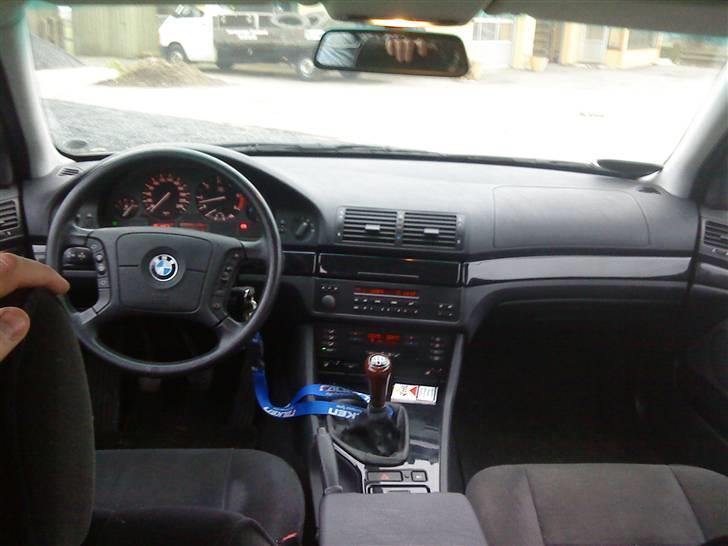 BMW E39 525TDS M5 LOOK SOLGT billede 9
