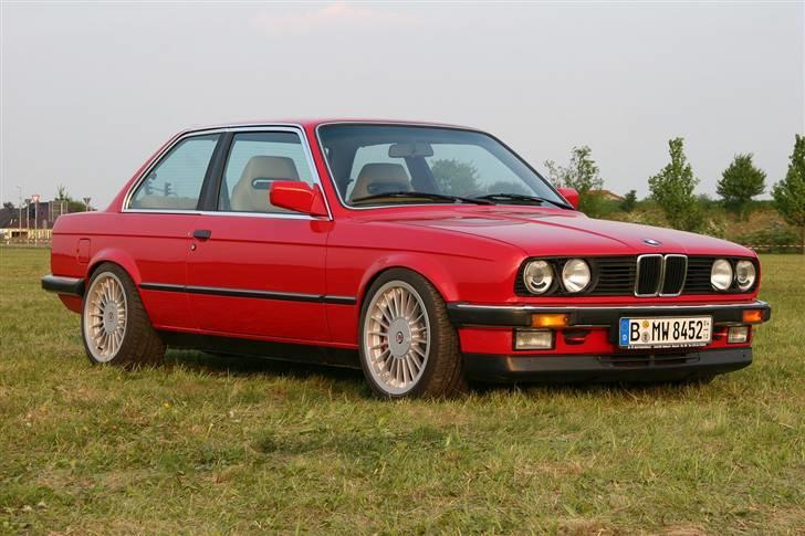 BMW E30 320i **solgt** - Planen er at den skal se sådan her ud. billede 6