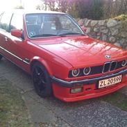 BMW e30 320i "solgt"