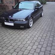 BMW 325i Coupe - Solgt !