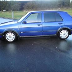 VW Golf 2 1.8 solgt