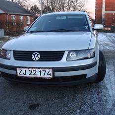 VW Passat 1,8 Turbo  SOLGT