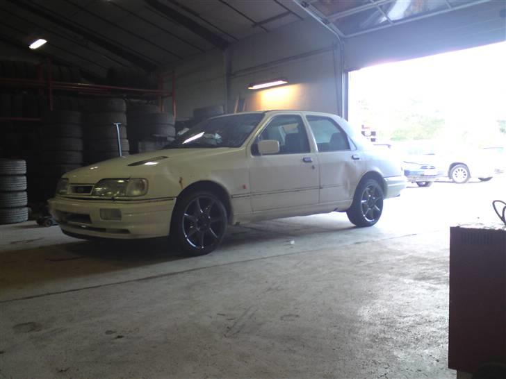 Ford Sierra Cosworth *Solgt* - Der er en DEL der skal laves inden den er fin billede 10