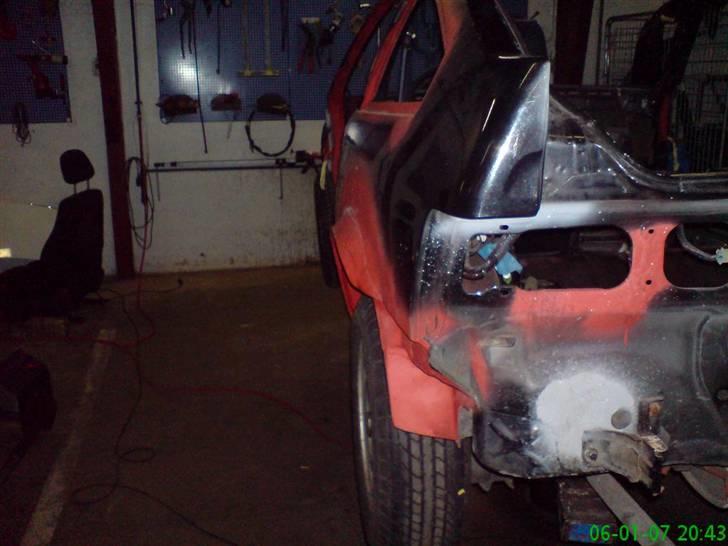 Honda Civic Crx - Hvem vil bygge den færdig? billede 15