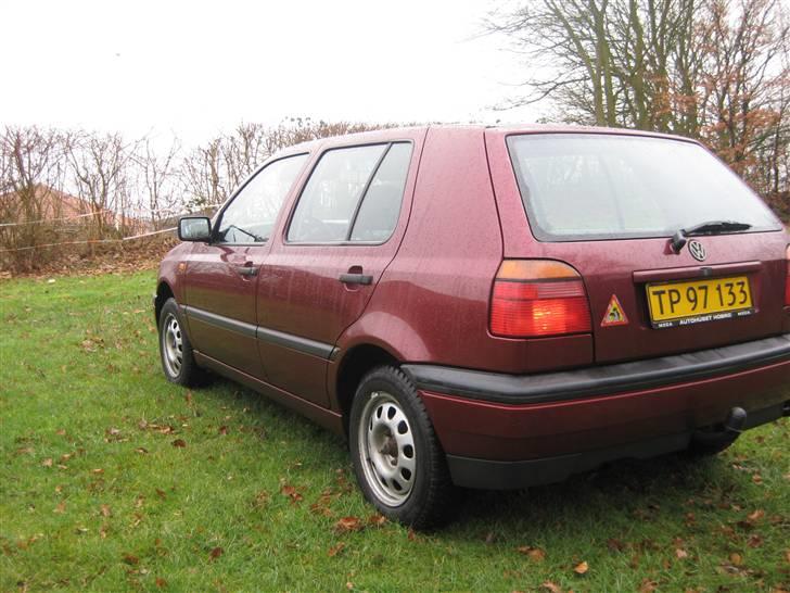 VW golf 1.9td "Solgt" billede 3