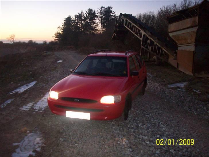 Ford Escort DØD!!! billede 2