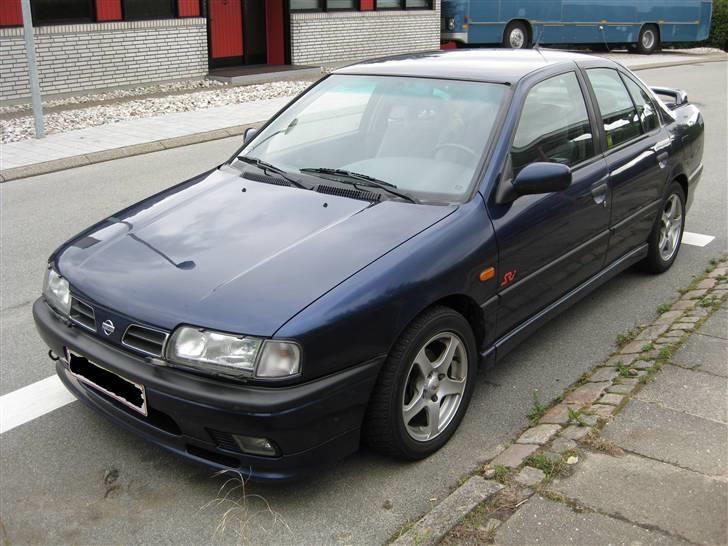 Nissan primera SRI (SOLGT) billede 1
