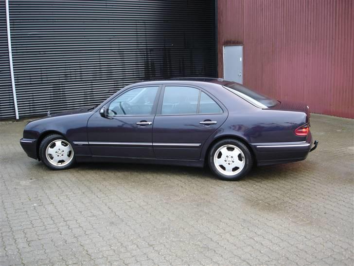 Mercedes Benz E 270 CDi Avantgarde *solgt/byttet* billede 1