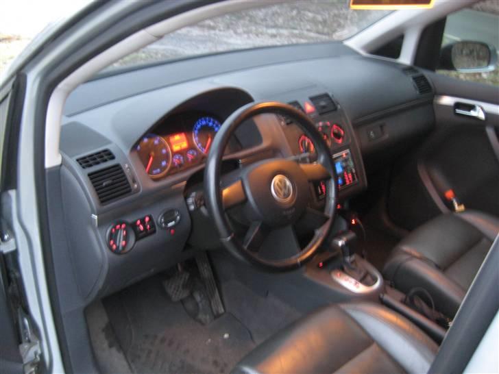 VW Touran Highline. stjålet billede 5