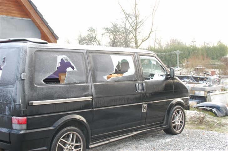 VW transporter Solgt  - det var ikke lige kaffe de kom for at drikke billede 6