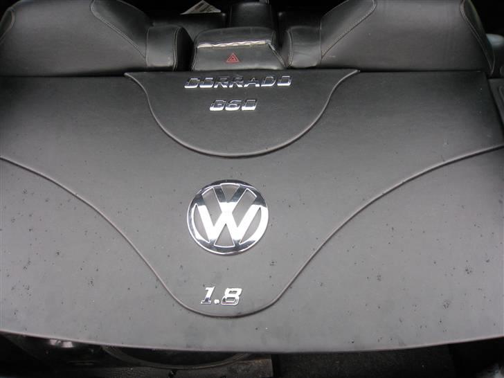 VW Corrado **-SOLGT-** - Kunstlæder hattehylde - Taget i regnvejr billede 16