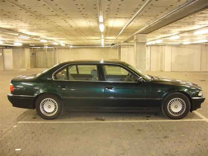 BMW 750iL sold billede 2