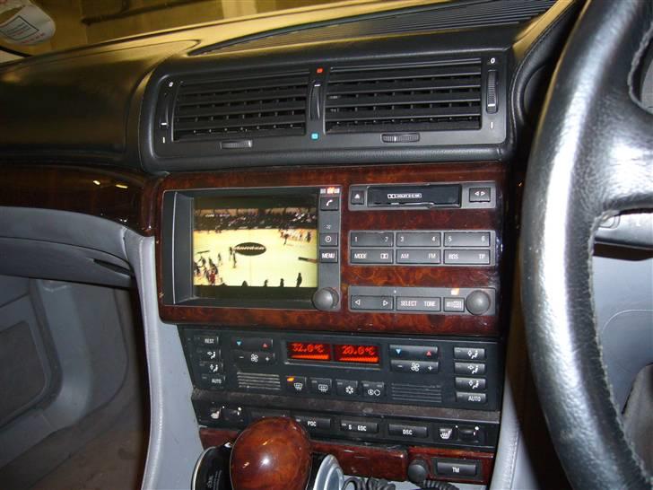 BMW 750iL sold billede 11