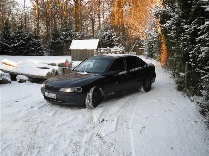 Opel Vectra b 2,0 16v Solgt billede 7