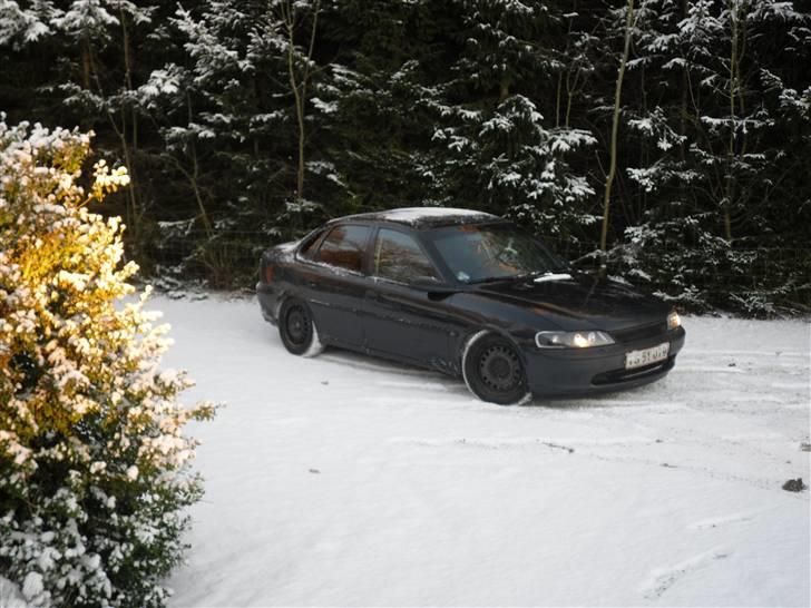 Opel Vectra b 2,0 16v Solgt billede 8