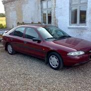 Ford Mondeo Totalskadet