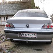 Peugeot 406