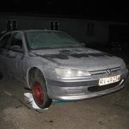 Peugeot 406