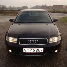 Audi A4 Limousine 