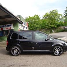 VW Touran TDI -SOLGT