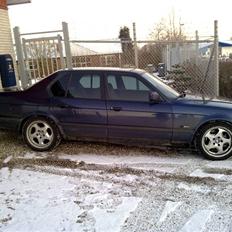 BMW E32 735i ''SOLGT''