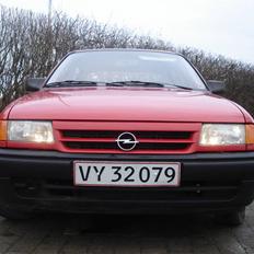 Opel Astra f 1,6i [Tidl. bil]