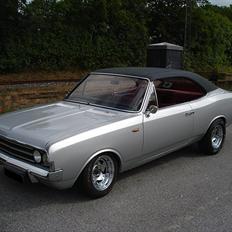 Opel Rekord C Coupé  Priscilla