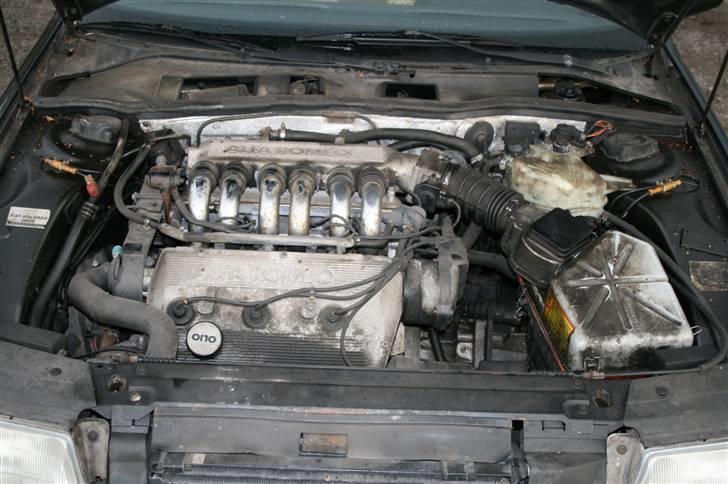 Alfa Romeo 164.. solgt. billede 9