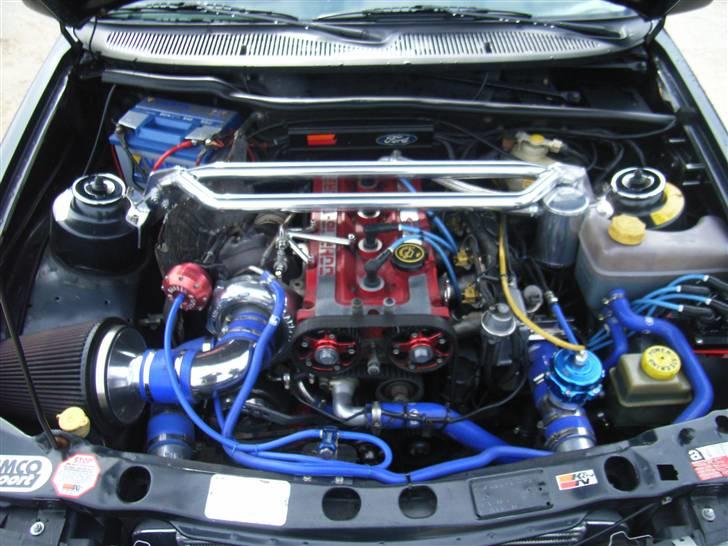 Ford Sierra Cosworth 2WD. - Sådan set færdig, men aldrig helt. billede 15
