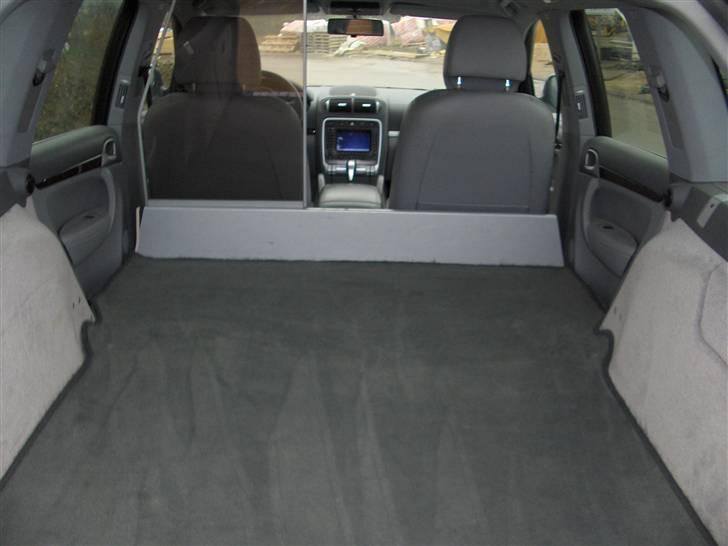 Porsche Cayenne 4,5 V8 solgt billede 14