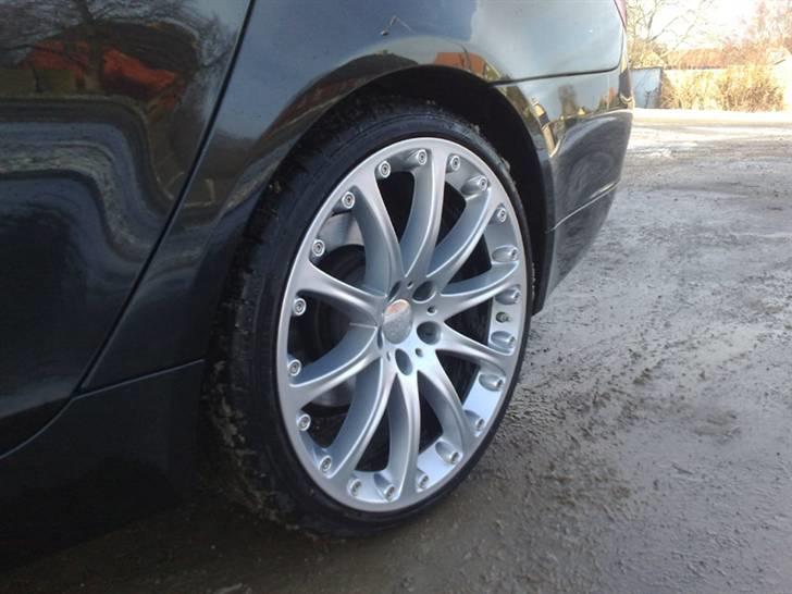 BMW E60 530D [SOLGT] - 10x20" Hartge Classic II billede 12