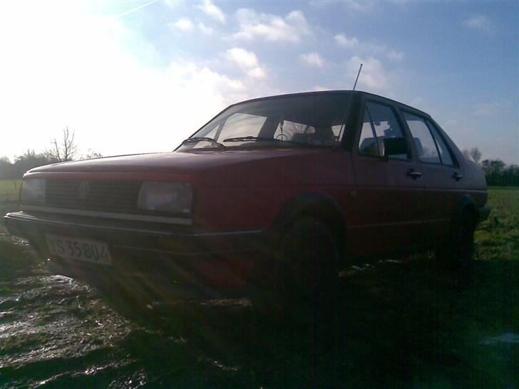 VW Jetta SOLGT billede 2