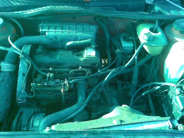 VW Jetta SOLGT billede 9