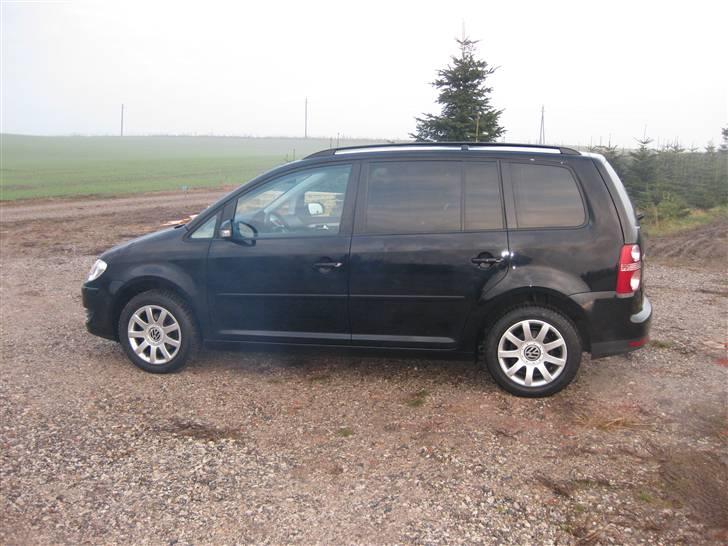 VW touran1,9 trendline solgt billede 4