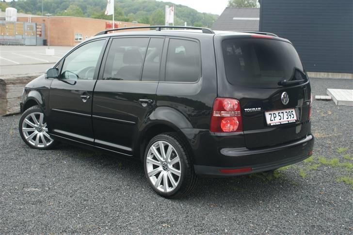 VW touran1,9 trendline solgt billede 11
