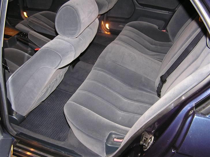 BMW E32 735i ''SOLGT'' - Den gamle kabine hehe, super lækker :) billede 12