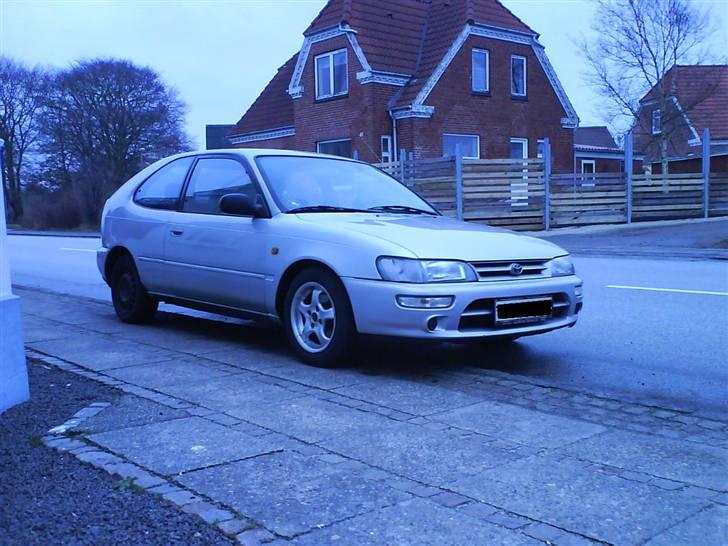 Toyota Corolla-Galla SOLGT billede 2