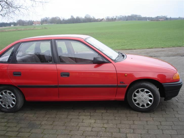 Opel Astra f 1,6i [Tidl. bil] billede 5