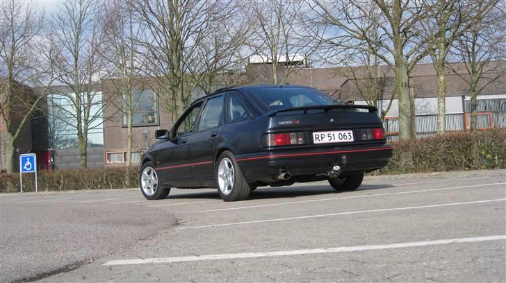 Ford Sierra 2.0 GT Totalskadet billede 5