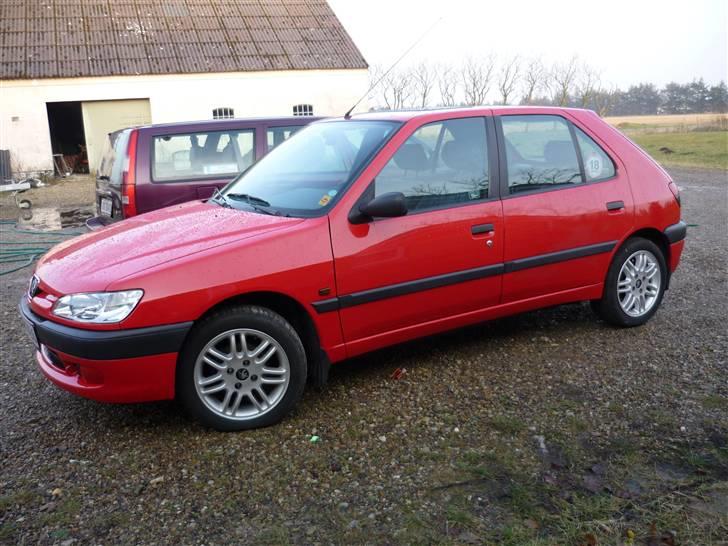 Peugeot 306 billede 2