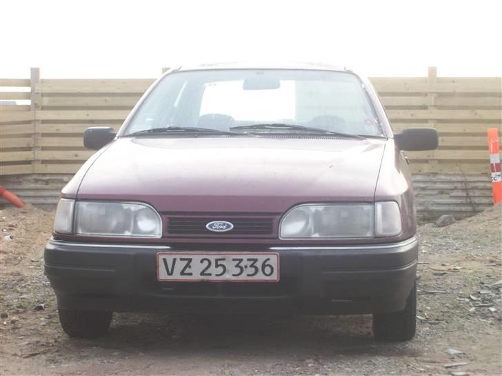 Ford Sierra 2.0 DOCH ¤SOLGT¤ billede 1