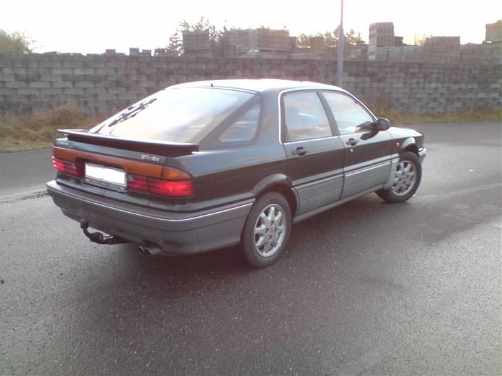 Mitsubishi Galant 2,0 GTI 16V SOLGT! billede 3