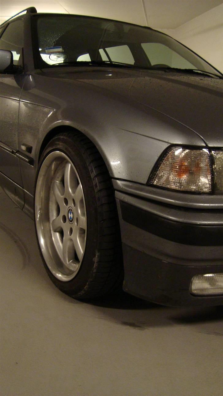 BMW 323i Touring  billede 19