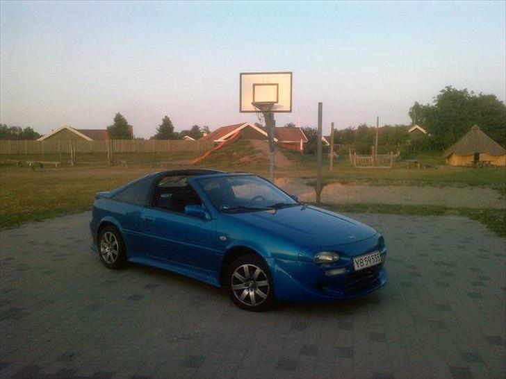 Nissan 100NX billede 1