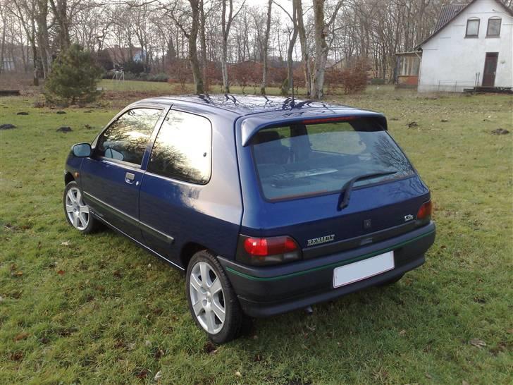 Renault clio (totalskadet) - et mere af min vinge... billede 7