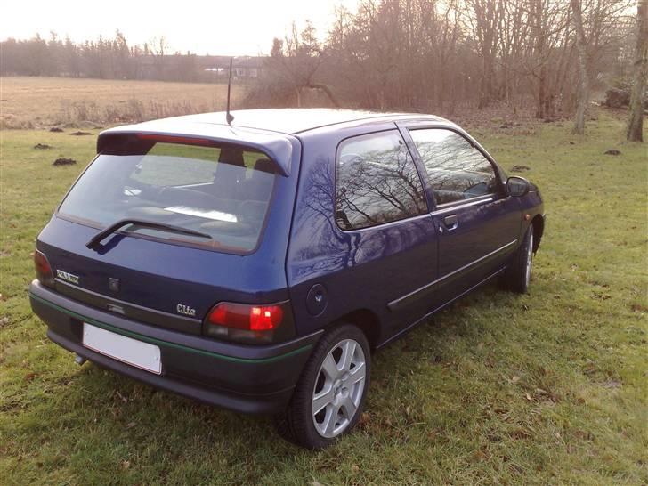 Renault clio (totalskadet) - ja bagende.. syns sku den er flot... billede 8